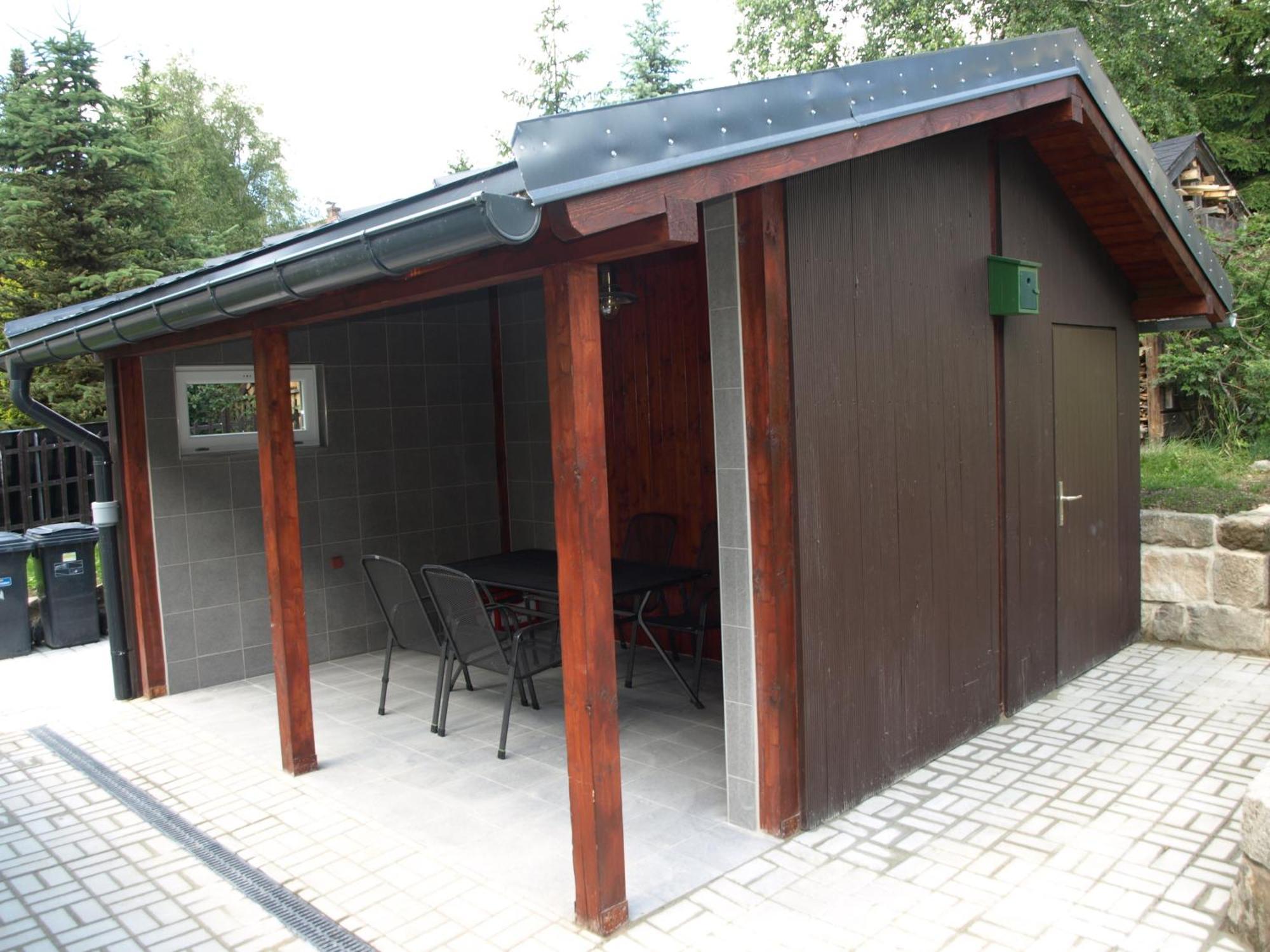 Guest House Luft Sneznik Exterior photo